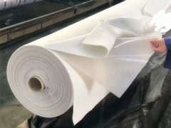 复合土工膜的生产工艺